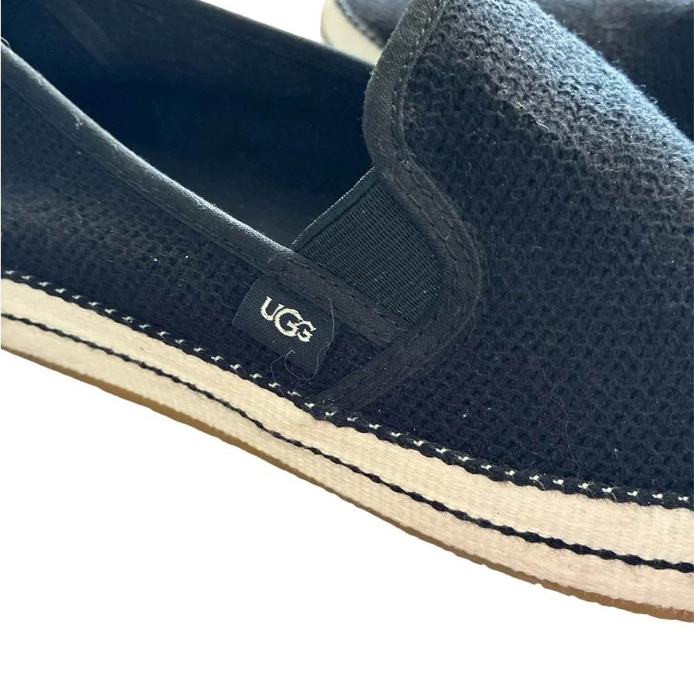 UGG Bren Mesh Slip-On Sneakers Textured Flats Slippers Rubber Sole Black Size 10